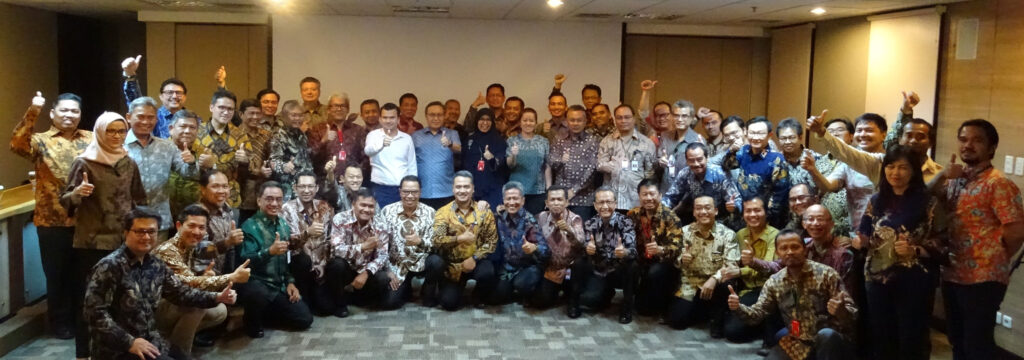 55 Star Energy Leaders Complete the INSEAD Training