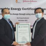 PT Johnson & Johnson Indonesia berkolaborasi dengan Star Energy Geothermal dalam upaya menghasilkan listrik yang 100% berasal dari sumber yang dapat diperbaharui